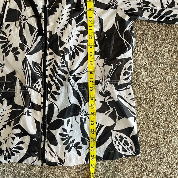 Lauren Ralph Lauren L Black White Floral Hooded Windbreaker Jacket - Picture 16 of 16